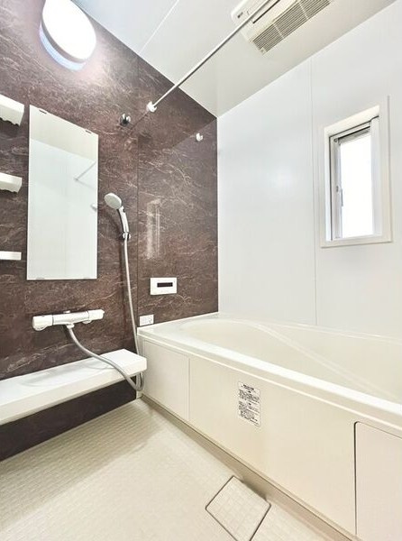 柏森字御字神戸建の浴室