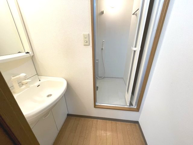ファミーユイシハラ　の洗面所
