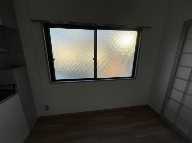 ミスズマンション　の居間・リビング|(参考)同マンション他部屋の写真