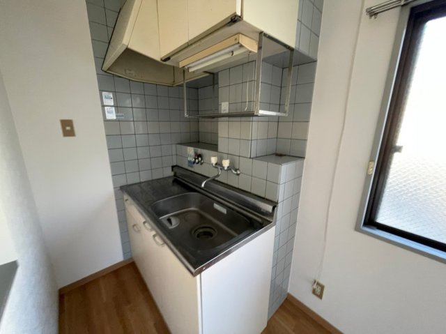 ミスズマンション　のキッチン|(参考)同マンション他部屋の写真