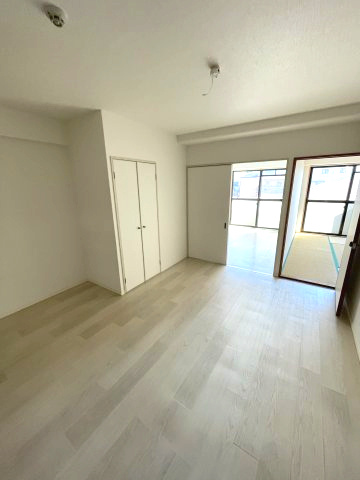 コーポグランディールの居間・リビング|イメージとして同建物他部屋を表示しています