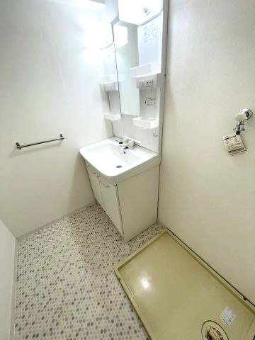 コーポグランディールの洗面所|イメージとして同建物他部屋を表示しています