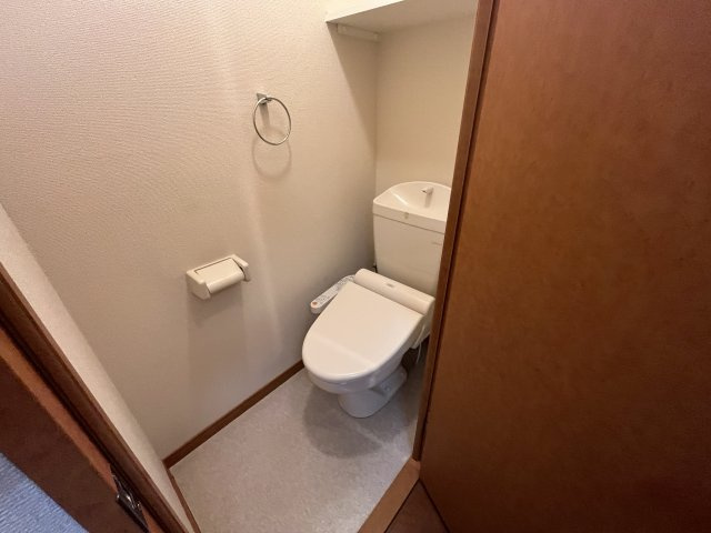 レオパレスナカトミのトイレ