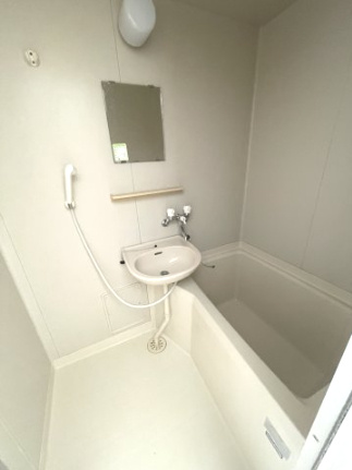 末広マンションの浴室