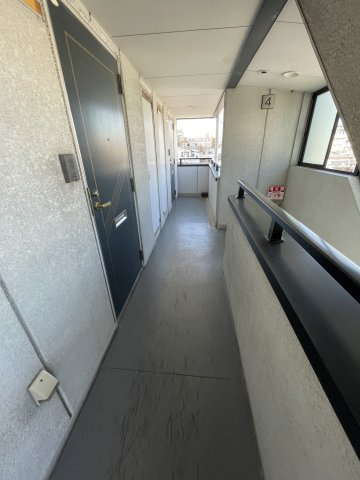 末広マンションのバルコニー