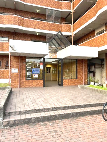 ピュアネスDoiのエントランス