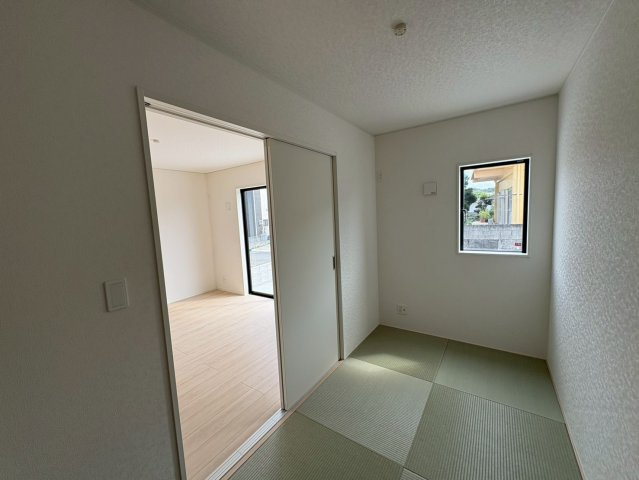 ♥♥糸満市福地第2－④号棟（全4棟）の洋室