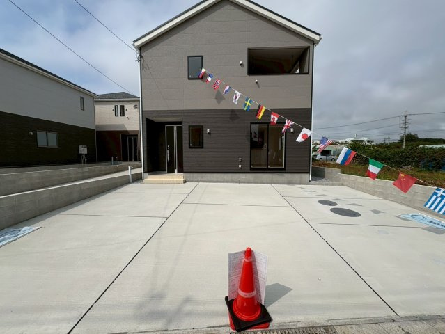 ♥♥糸満市福地第2－④号棟（全4棟）の前面道路含む現地写真