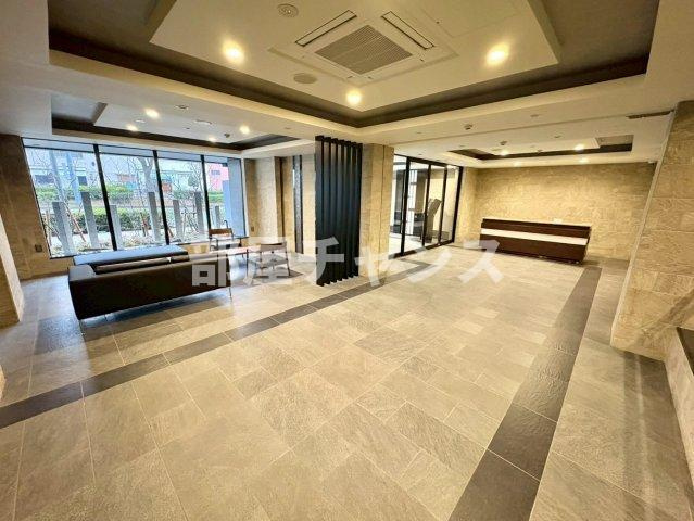 プレサンスロジェ上前津駅前THE RESIDENCEのロビー