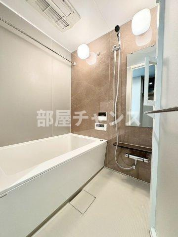 プレサンスロジェ上前津駅前THE RESIDENCEの浴室