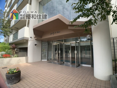 【エントランス】 | メゾンドール明石山ノ手台C棟