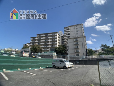 【駐車場】 | メゾンドール明石山ノ手台C棟