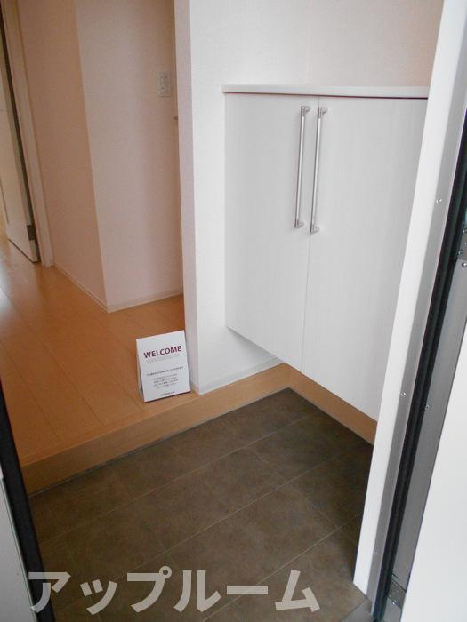 リヴェール不二ガ丘の玄関|玄関
