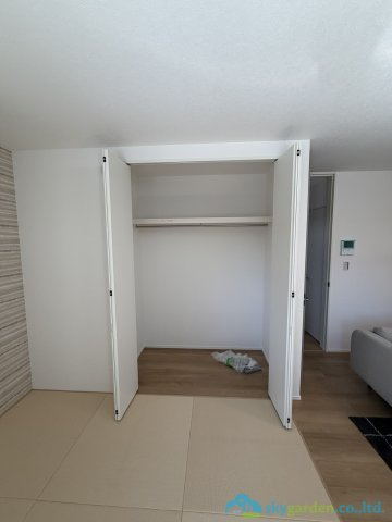 秦野市第2曽屋　新築戸建　全４棟　１号棟の収納