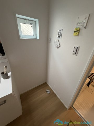 秦野市第2曽屋　新築戸建　全４棟　１号棟のランドリースペース