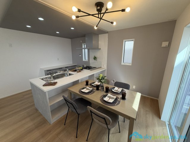 秦野市第2曽屋　新築戸建　全４棟　１号棟のキッチン