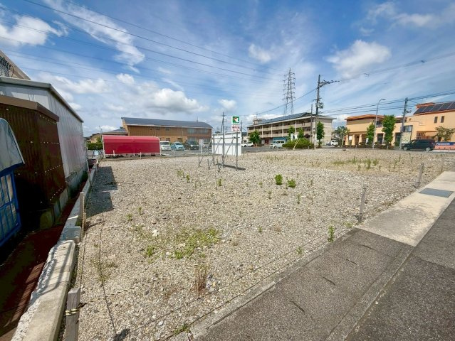 野洲市西河原　建築条件無し売土地の外観