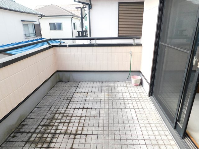 津島市鹿伏兎町上春日台の中古一戸建のバルコニー|◇２階バルコニー◇　　南面で陽当たり良好♪　