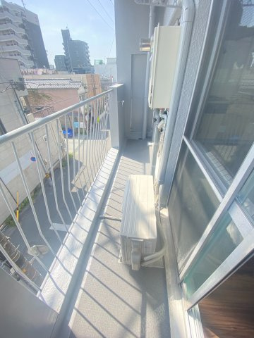 クリスタル小姓町のバルコニー