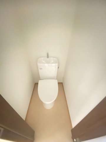 クリスタル小姓町のトイレ