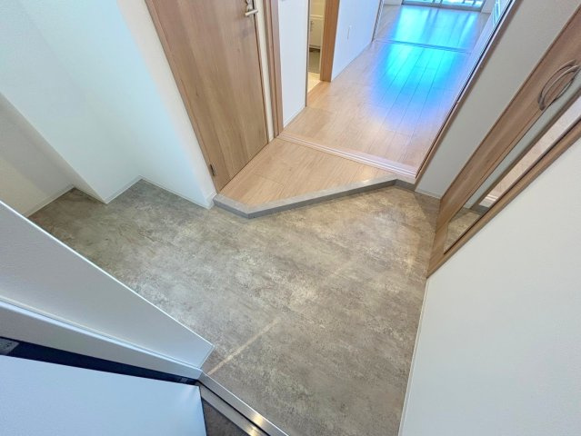 グランフォルテ田川の玄関