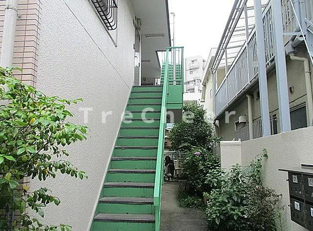 カーサ島田のエントランス