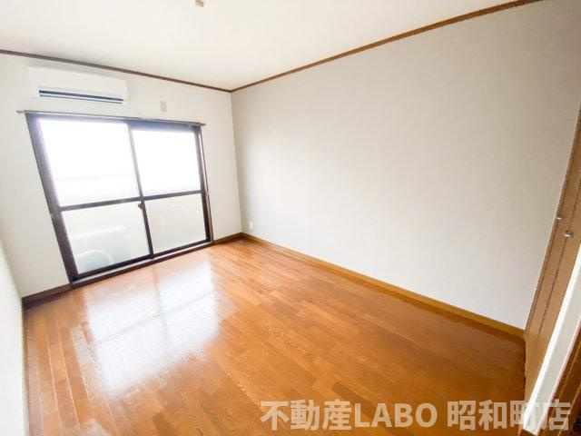 メゾン加美北の寝室