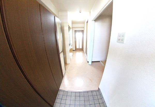 グランアヴニールの玄関|毎日通る玄関はこちらです