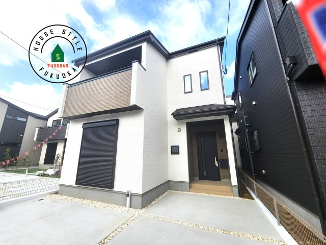 春日市須玖北5丁目第1-7棟（F号棟）の外観|デザイン性のある外観です。