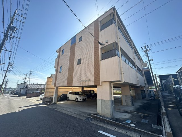 ペアフォートの外観