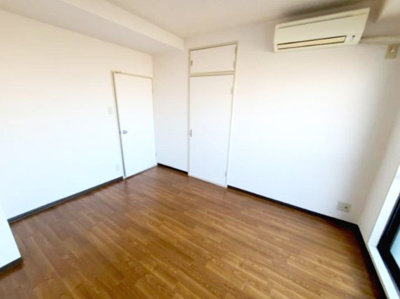 【洋室】 | エステートBLDⅢ