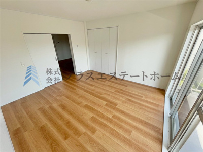 【洋室】 | 上田東町住宅二号棟 | 全室クロス・フローリング綺麗になりました♪