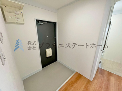 【その他】 | 上田東町住宅二号棟 | 玄関も広々です♪