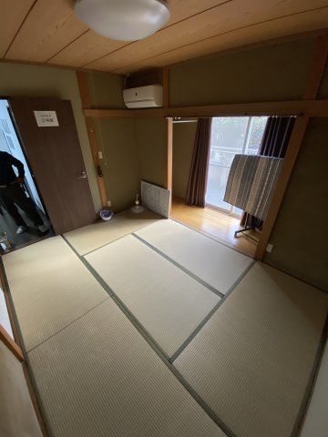 安定稼働と建物美が共存♪OC物件♪埼玉県熊谷市別府2丁目の和室|豊かな自然光が差し込み、風通しも◎