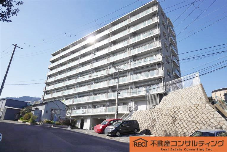 六甲桜丘ハイツの外観