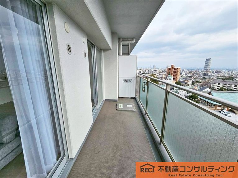 六甲桜丘ハイツのバルコニー|カウンターキッチン