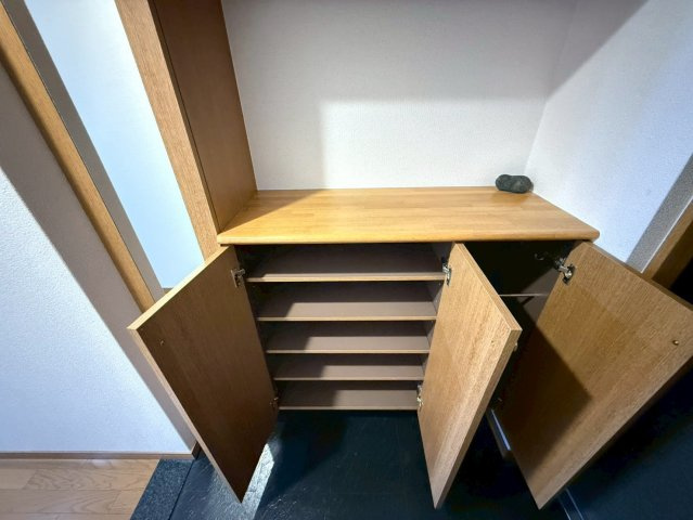 ディアステージ奈良三条の玄関