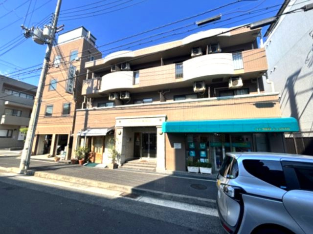 ローテローゼ本山の外観