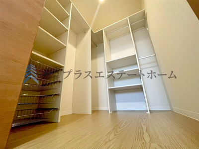 【その他】 | パームスクエアジェームス山 | 広々ＷＩＣ付きで収納量も充実♪