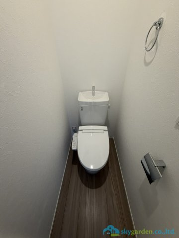 秦野市第2曽屋　新築戸建　全4棟2号棟のトイレ