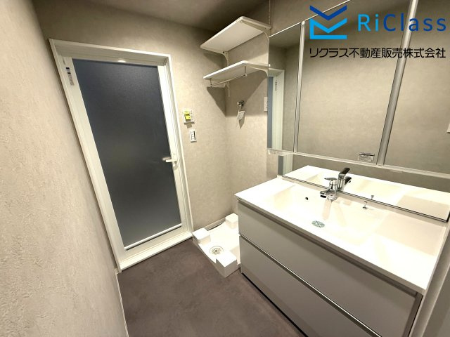 ワコーレグランシティ東山の独立洗面台|朝の身支度には欠かせない独立洗面化粧台
ランドリースペースあります
