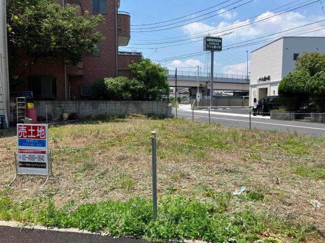足立区西保木間土地の外観