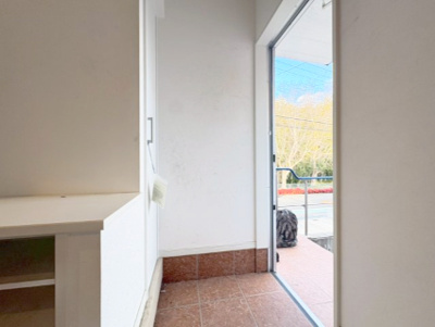 【玄関】 | 吹田市高野台3丁目貸家