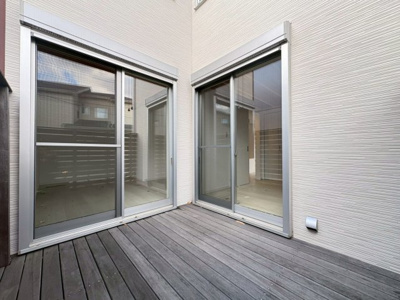 【バルコニー】 | 吹田市高野台3丁目貸家