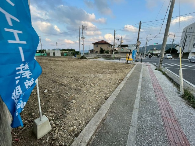 南城市佐敷新里－区画②（全2区画）の周辺|現地撮影11月