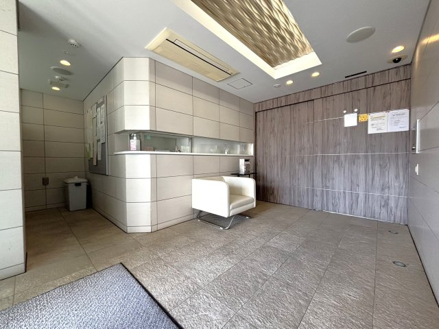 ウェリスアイズ馬込のロビー