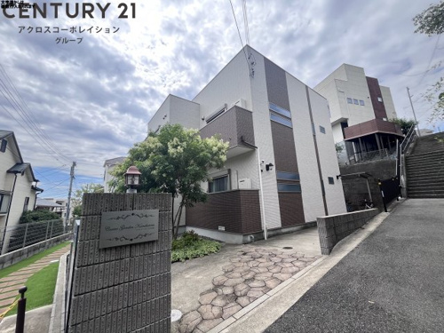 オートロック・防犯カメラ付きで安心です！