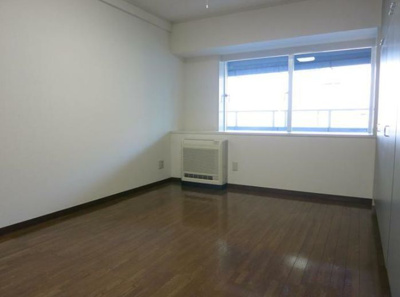 【寝室】 | ビューテラス向丘 | 開放的な寝室です