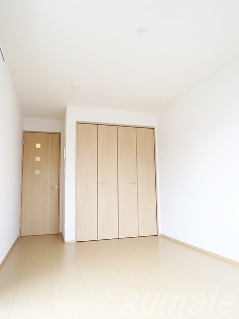 カシオラⅡの洋室|☆広々8帖の洋室です☆