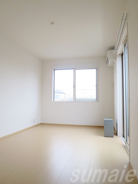 カシオラⅡの寝室|☆角部屋、二面採光のお部屋です☆